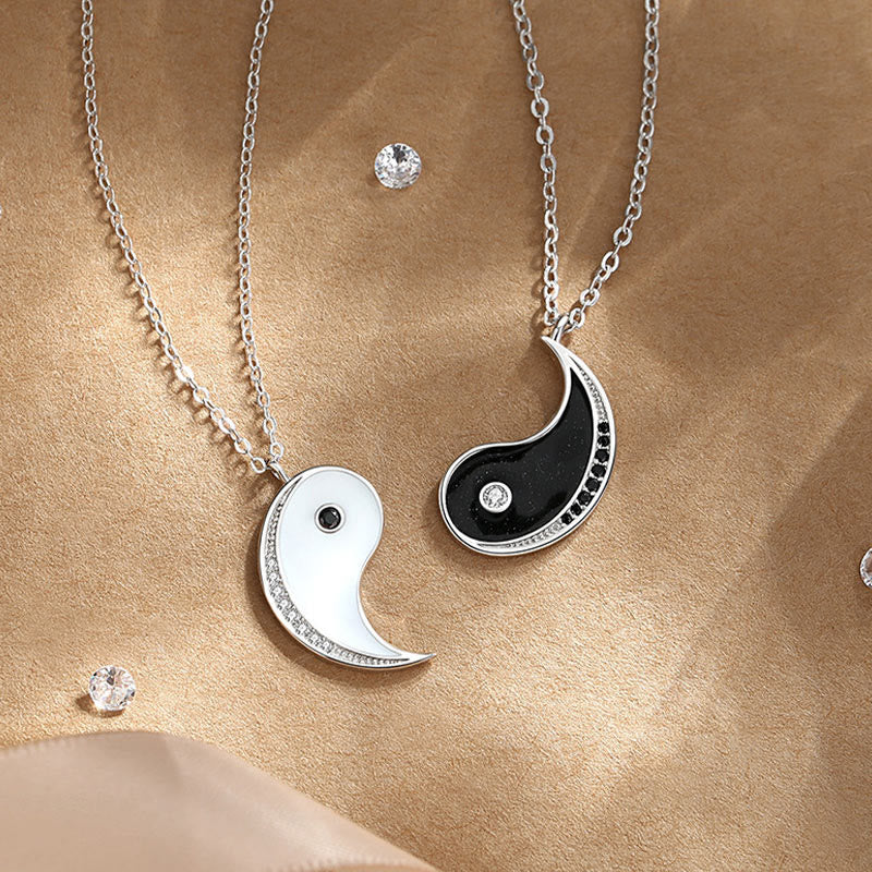 Halskette mit Anhänger aus 925er Sterlingsilber mit Yin-Yang-Symbol von Buddha Stones - image 2