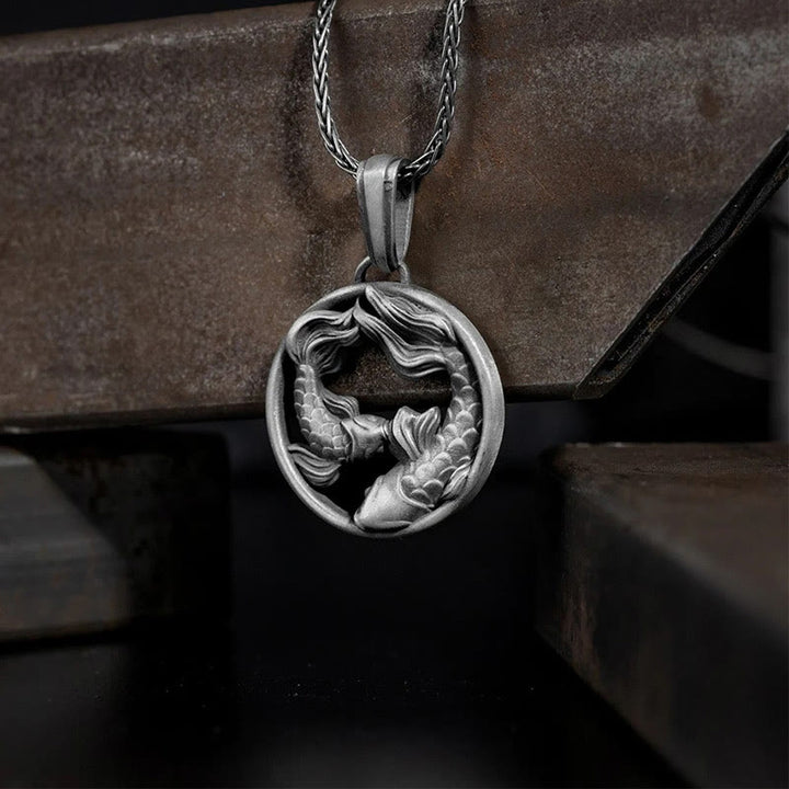 Buddha Stones Halskette mit Anhänger aus reinem Zinn mit Doppel-Koi-Fisch - Koi-Fische aus reiner Dose - image 1