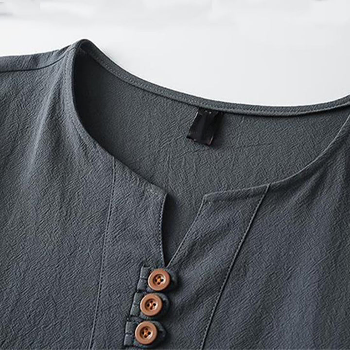 Buddha Stones Einfarbiges Herrenhemd aus Baumwolle und Leinen mit V-Ausschnitt, drei Knöpfen oben und kurzen Ärmeln - image 6