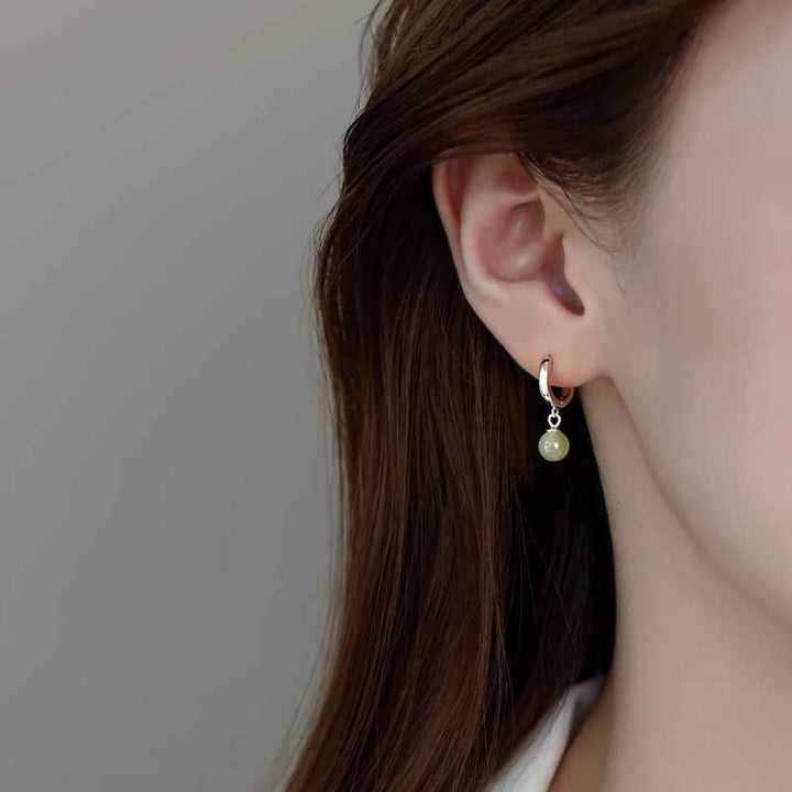 Buddha Stones, runde Jade-Perlen-Wohlstandsohrringe - image 4