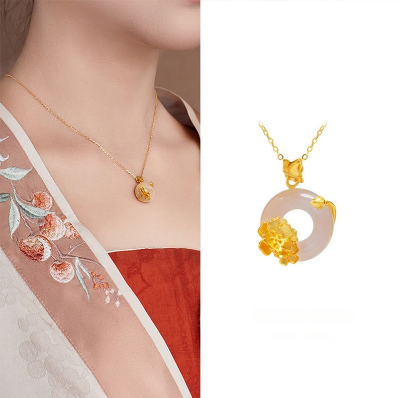 Buddha Stones Natur 925 Sterling Silber Weißer Chalcedon Peace Schnalle Pfirsichblüte Schmetterling Positiv Halskette Anhänger