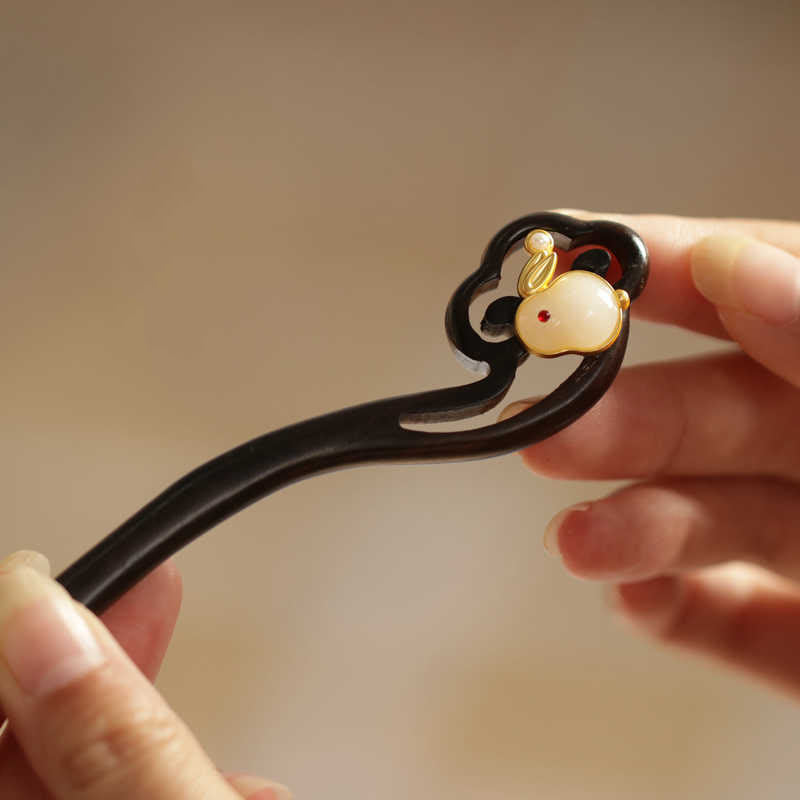 Buddha Stones Glückverheißende Wolke Sandelholz Kaninchen Schutz Haarnadel