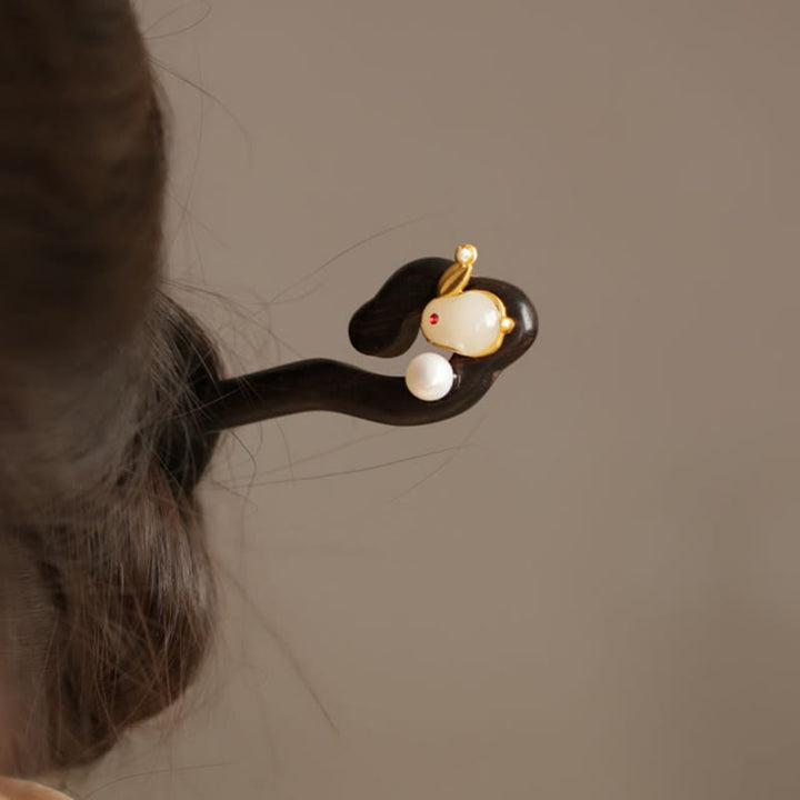 Buddha Stones Glückverheißende Wolke Sandelholz Kaninchen Schutz Haarnadel