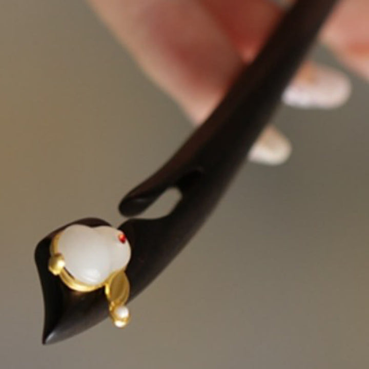 Buddha Stones Glückverheißende Wolke Sandelholz Kaninchen Schutz Haarnadel