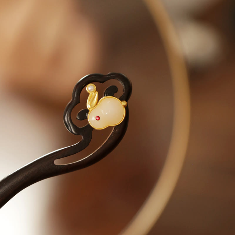 Buddha Stones Glückverheißende Wolke Sandelholz Kaninchen Schutz Haarnadel