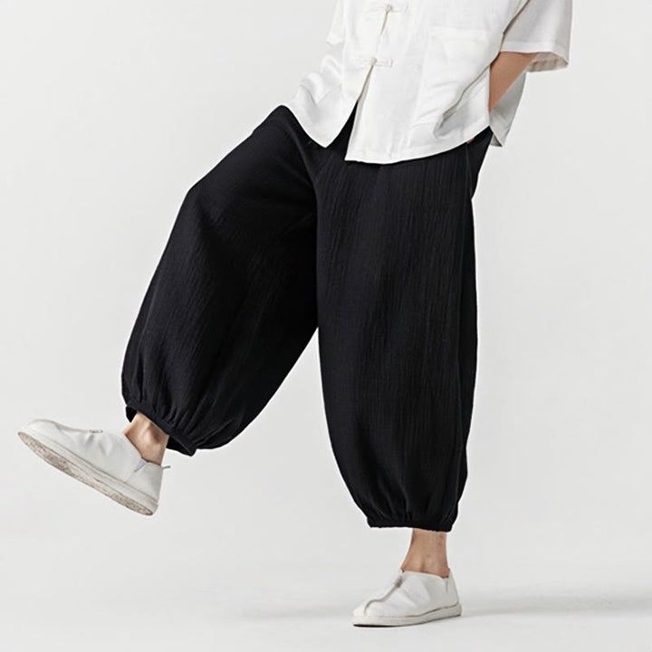 Weiche, einfarbige Herrenhose aus Baumwolle mit Kordelzug und Taschen von Buddha Stones - image 21