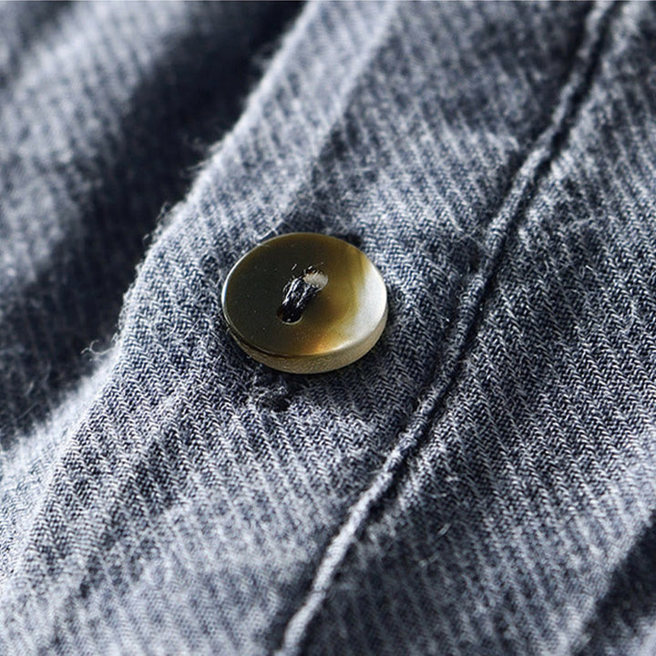 Buddha Stones Herrenhemd mit halblangem Knopf und schlichtem Revers aus Ramie-Leinen