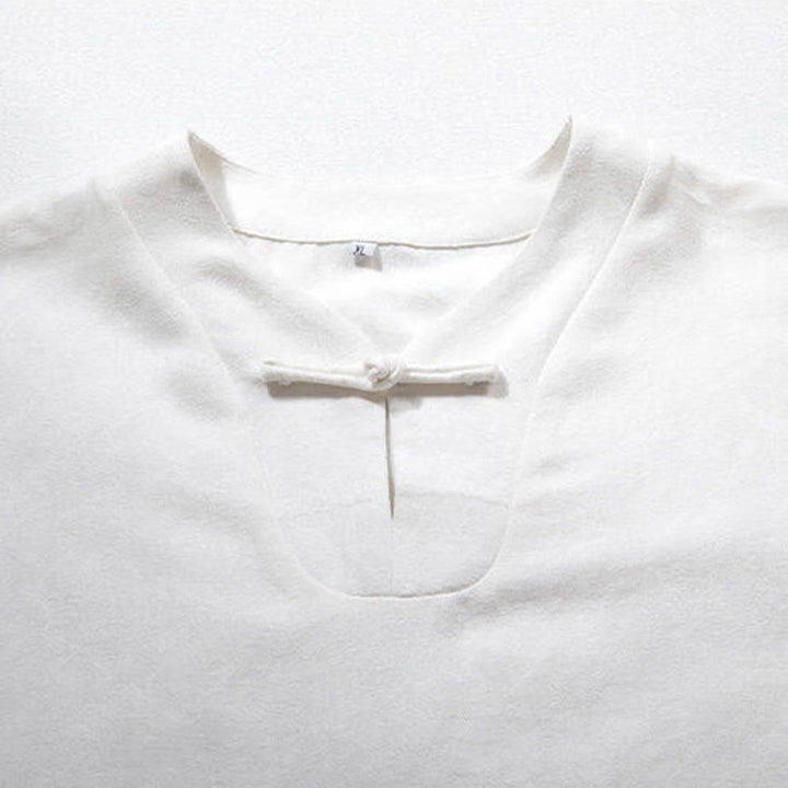 Buddha Stones Weißes Herrenhemd aus Leinen mit Froschknöpfen und Dreiviertelärmeln