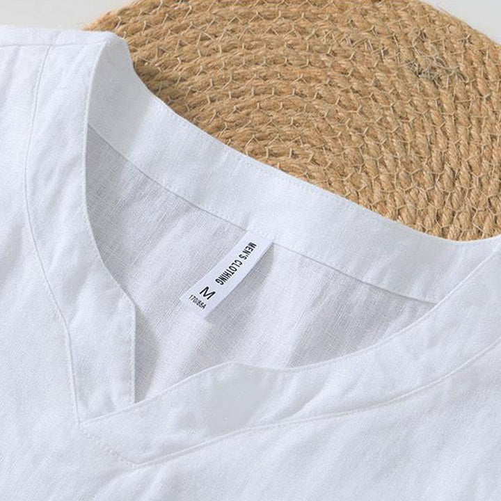 Buddha Stones Lässiges, schlichtes Herrenhemd aus Leinen mit V-Ausschnitt und kurzen Ärmeln