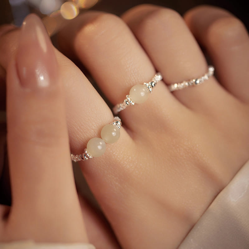 Buddha Stones 925 Sterling Silber Natürliche kleine Hetian Jade Perle Glück Elastischer Ring