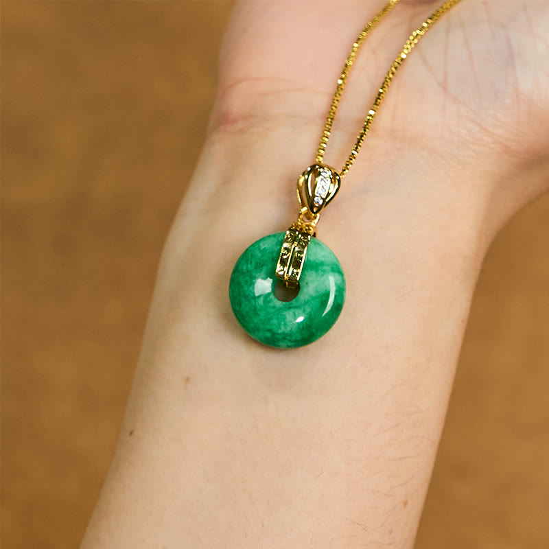 Buddha Stones Cyan Jade Peace Schnalle Heilung Glück Halskette Anhänger