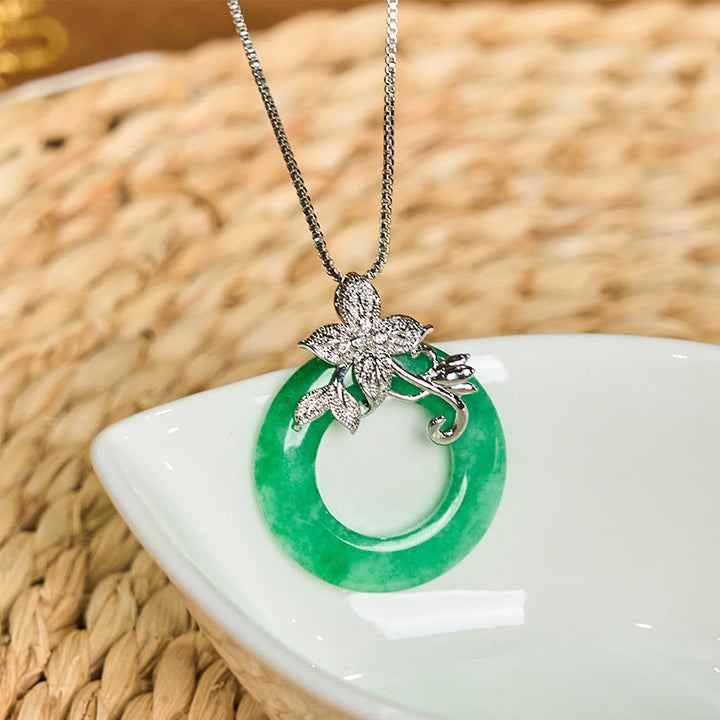 Buddha Stones Cyan Jade Frieden Schnalle Legierung Blume Heilung Glück Halskette Anhänger