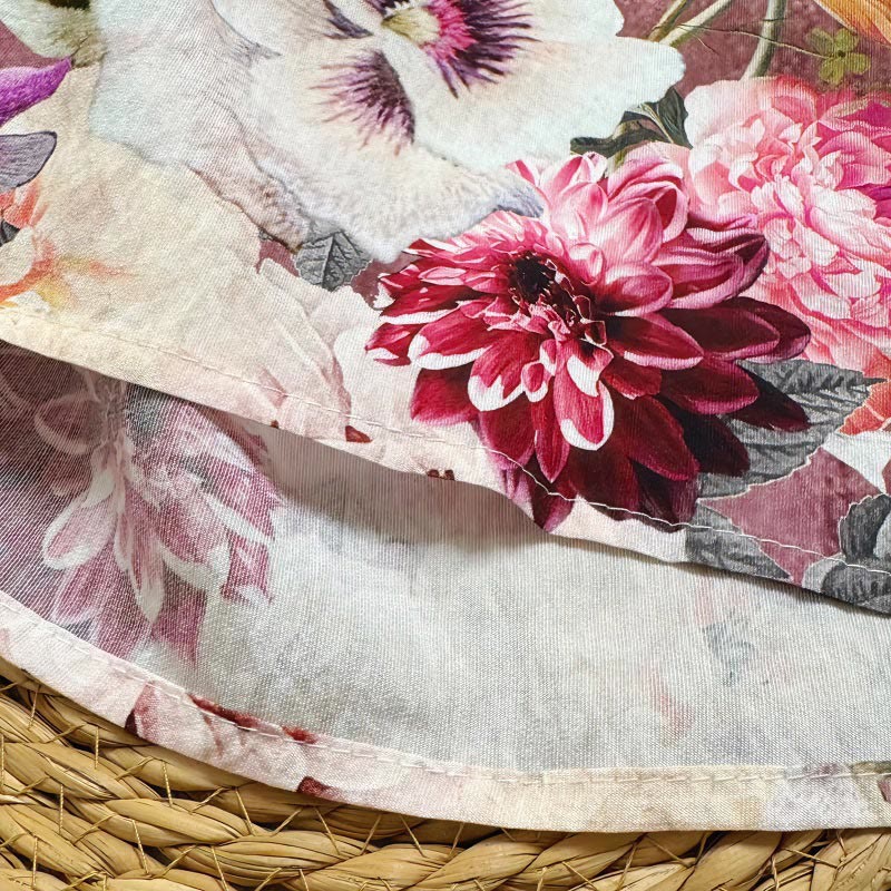 Buddha Stones Lässiges bedrucktes Polyester-T-Shirt mit verschiedenen Blütenblättern, Dahlie und Pfingstrose, Rundhalsausschnitt, halblange Ärmel