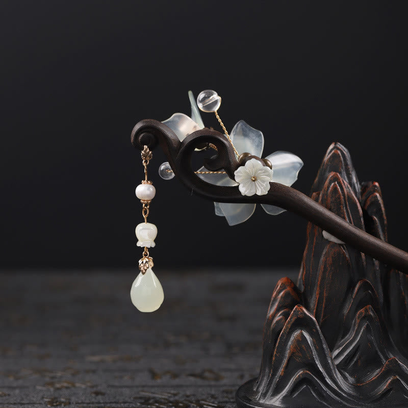 Buddha Stones Ebenholz Jade Shell Magnolia Quaste Segen Haarnadel