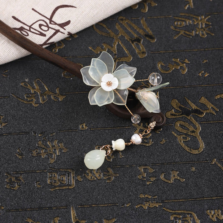 Buddha Stones Ebenholz Jade Shell Magnolia Quaste Segen Haarnadel