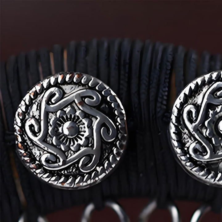 Buddha Stones Silber Quaste Grünes Sandelholz Beruhigende Haarnadel