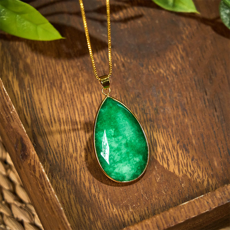 Buddha Stones Grüne Jade Wassertropfen Muster Fülle Halskette Anhänger