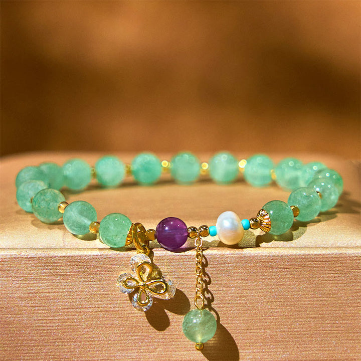Buddha Stones Natürlicher Erdbeerquarz Grüner Erdbeerquarz Schmetterling Charm Liebesarmband