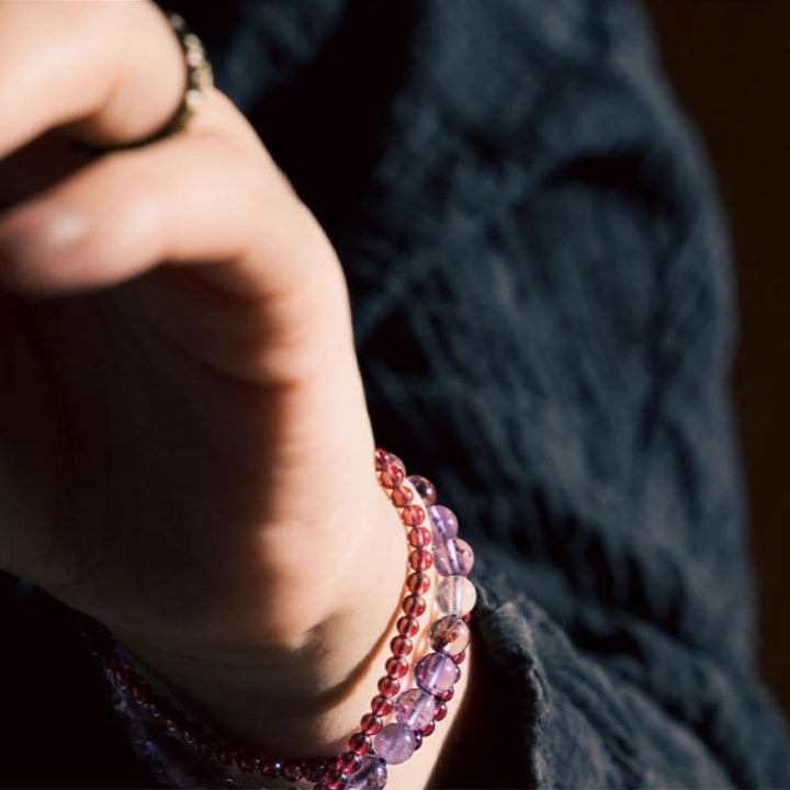 Buddha Stones Retro 6mm Amethyst 4mm Granat Mehrschichtiges Balance-Armband