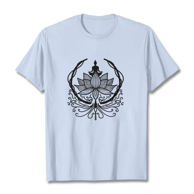 Buddha Stones Meditation Buddha sitzt in einer Lotusblume T-Shirt - HellCyan - 2XL - image 19