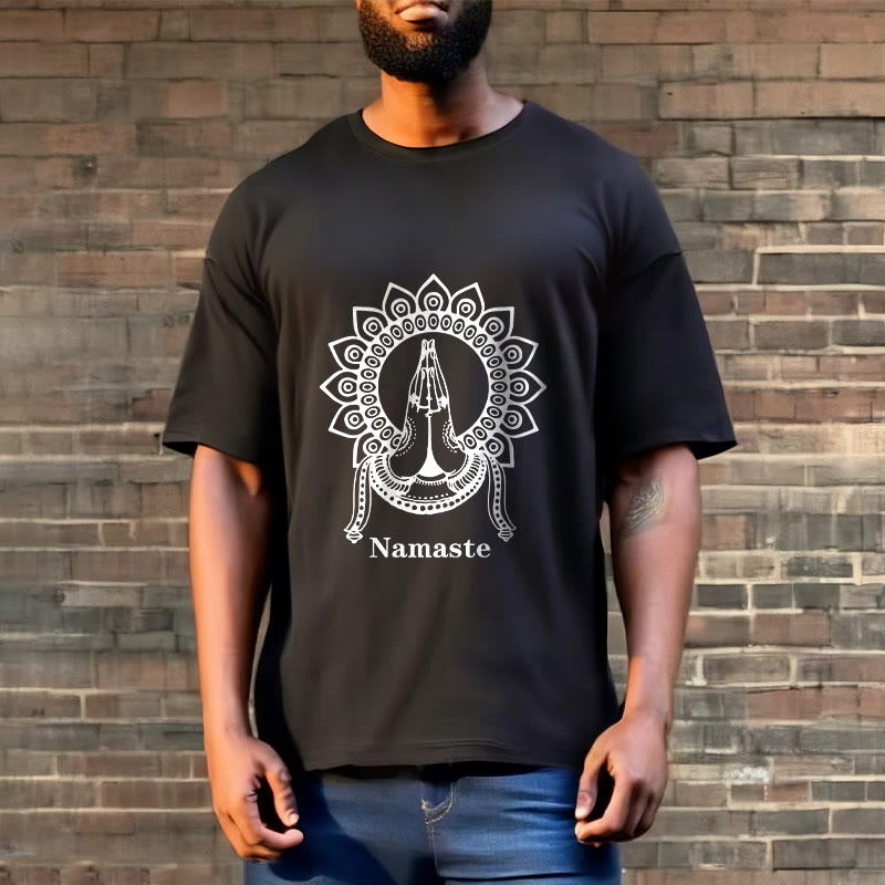 T-Shirt mit Buddha Stones -Geste, Mandala-Muster - image 3