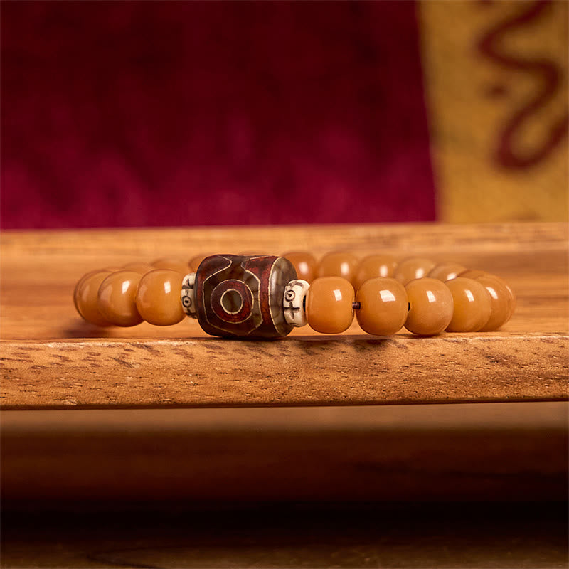 Armband mit tibetischen Bodhi-Samen-Dzi-Perlen aus Buddha Stones , die böse Geister fernhalten