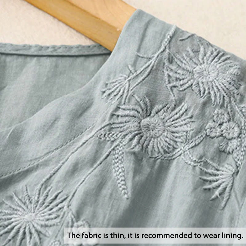 Damen-Baumwollhemd mit Dreiviertelärmeln und Buddha Stones -Stickerei vorne mit Knopfdesign  - image 1