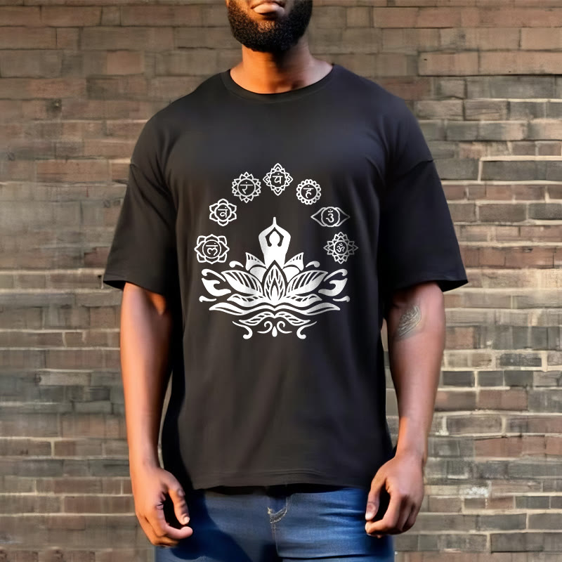 Buddha Stones Lässige meditierende Figur Lotusblume Sieben Chakren Muster Baumwoll-T-Shirt - image 6