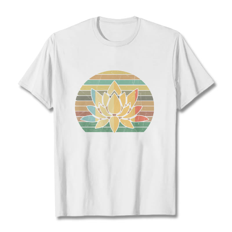 Buddha Stones Lässiges Retro-T-Shirt mit gestreiftem Hintergrund und Lotusblumenmuster aus Baumwolle - Weiß - 2XL - image 6