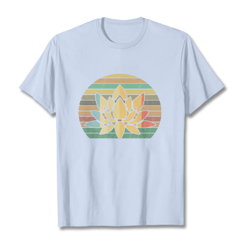 Buddha Stones Lässiges Retro-T-Shirt mit gestreiftem Hintergrund und Lotusblumenmuster aus Baumwolle - HellCyan - 2XL - image 19
