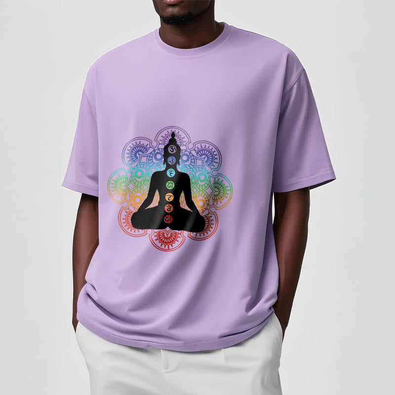 Buddha Stones Lässige meditierende Figur Buntes Mandala-Muster Baumwoll-T-Shirt - image 18