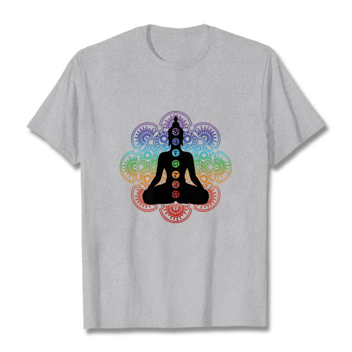 Buddha Stones Lässige meditierende Figur Buntes Mandala-Muster Baumwoll-T-Shirt - Hellgrau - 2XL - image 20