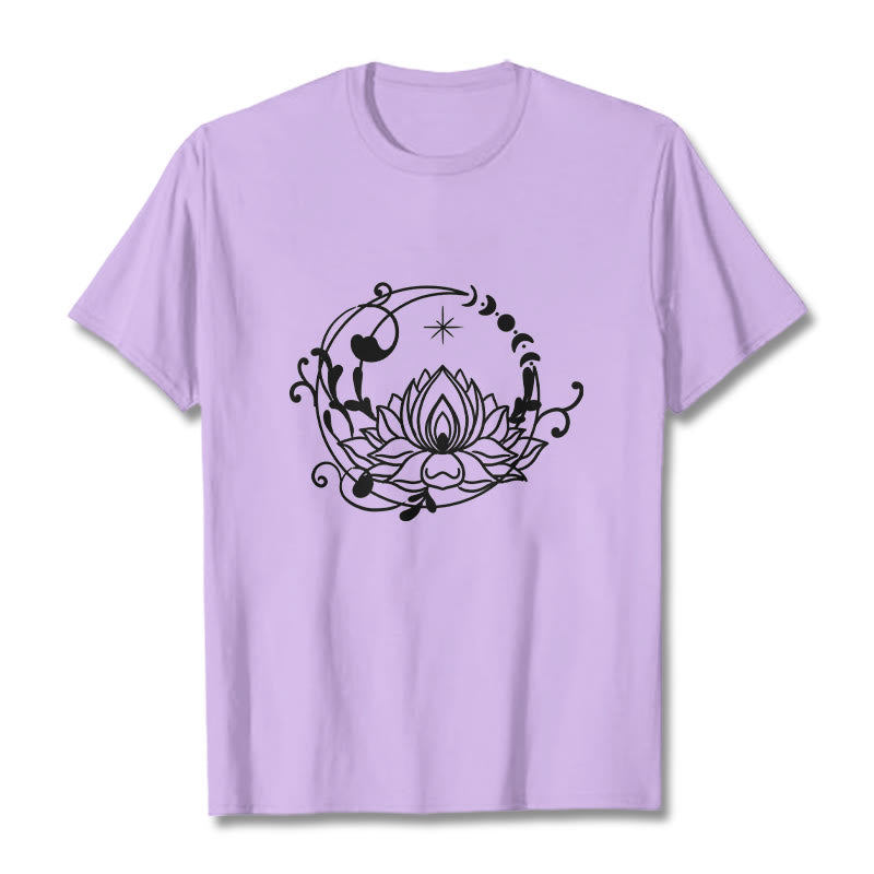 Buddha Stones Schlichtes Design Lotusblume Mond Fließende Ranken Muster Baumwoll-T-Shirt - Pflaume - 2XL - image 17