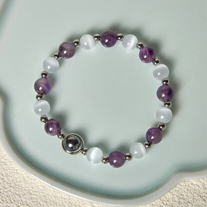 Buddha Stones Balance-Armband mit natürlichen Amethyst- und weißen Katzenaugenperlen - image 2
