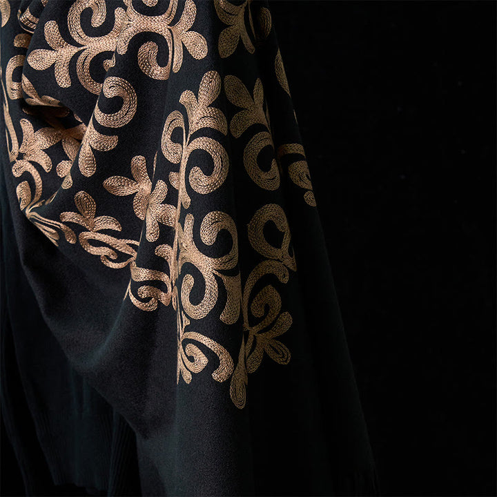 Buddha Stones Winter Schwarz Rautenförmige Goldene Blumen Muster Quaste Gemütlicher Schal Schal - image 4