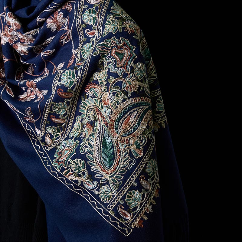 Buddha Stones Winter Braun-Beige Kleine Blumenranke Cashew Blumenmuster Quaste Gemütlicher Schal Schal - image 4