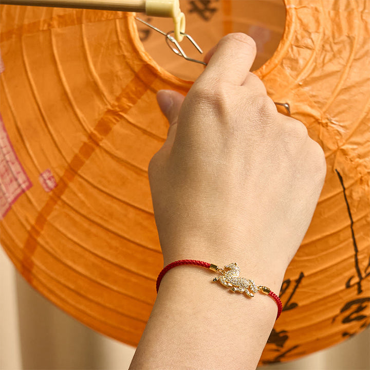 Buddha Stones 925 Sterling Silber vergoldet 18 Karat Gold Rote Schnur Jahr des Pferdes Stärke Armband - image 2