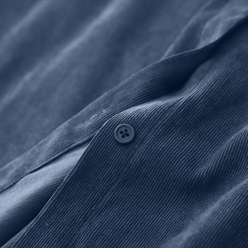 Buddha Stones – Fall – Langärmliges Midikleid aus Cord mit schlichtem Knopfdesign und Taschen - image 7