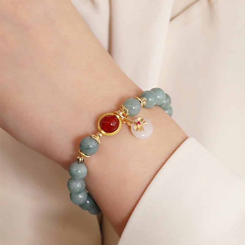 Buddha Stones Armband mit Fliege und Glücksbringer, Naturjade, roter Achat, Perlen