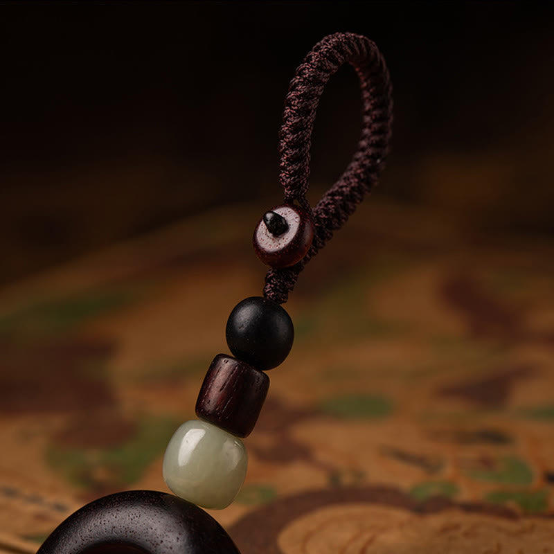 Buddha Stones, Tibet, Om Mani Padme Hum, PiXiu, Kupfermünze, kleines Blatt, rotes Sandelholz, Zinnober, Schutz-Schlüsselanhänger