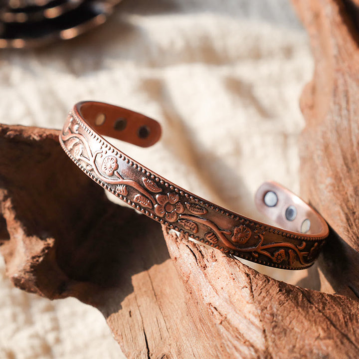 Buddha Stones Floral Magnetischer Kupfer Verstellbarer Armreif