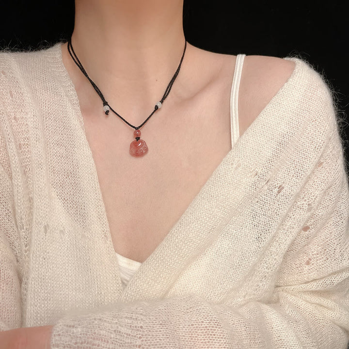 Buddha Stones Erdbeerquarz Schöner Katzenpfotenkrallen-Heilungskettenanhänger - image 12