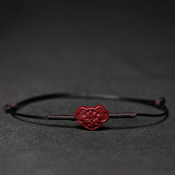 Handgefertigtes Pflaumenblüten-Vierblättriges Kleeblatt PiXiu Lotus Koi Fisch Cinnabar Blessing Braid Armband
