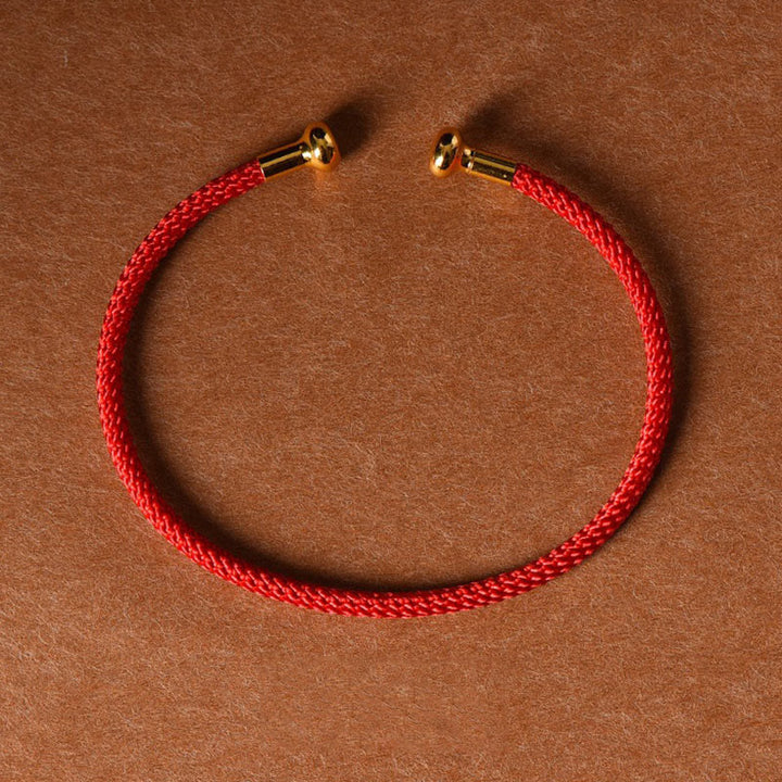 Buddha Stones, schlichtes Design, handgefertigtes Glücksgeflecht-Manschettenarmband - Rot - image 0