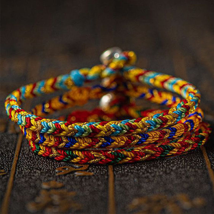 Mehrfarbiges Glücksarmband mit Buddha Stonesn „Mögest du Glück und Erfolg haben“.