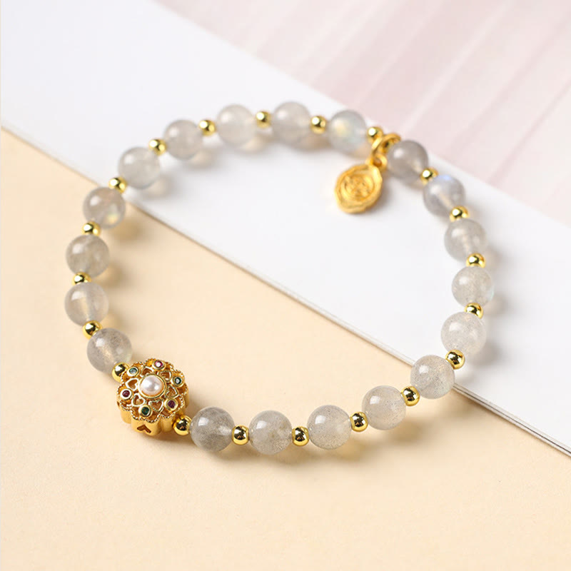 Buddha Stones 14 Karat vergoldetes natürliches Erdbeerquarz-Labradorit-Sonnenstein-Fu-Character-Charm-Armband