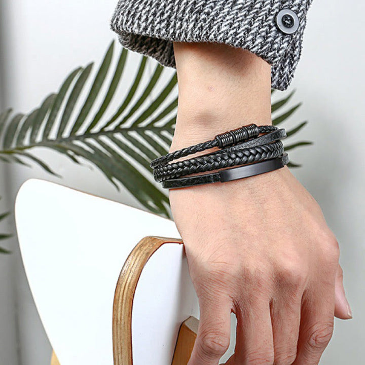 Buddha Stones Lederarmband mit mehrschichtiger Balance aus Titanstahl und geflochtener Magnetschnalle