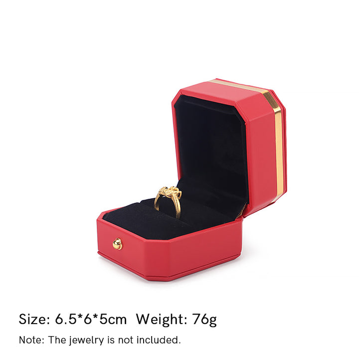 Schmuck-Aufbewahrungsbox, Geschenkbox aus PU-Leder - Rot - Ringbox (6,5 x 6 x 5 cm) - image 18