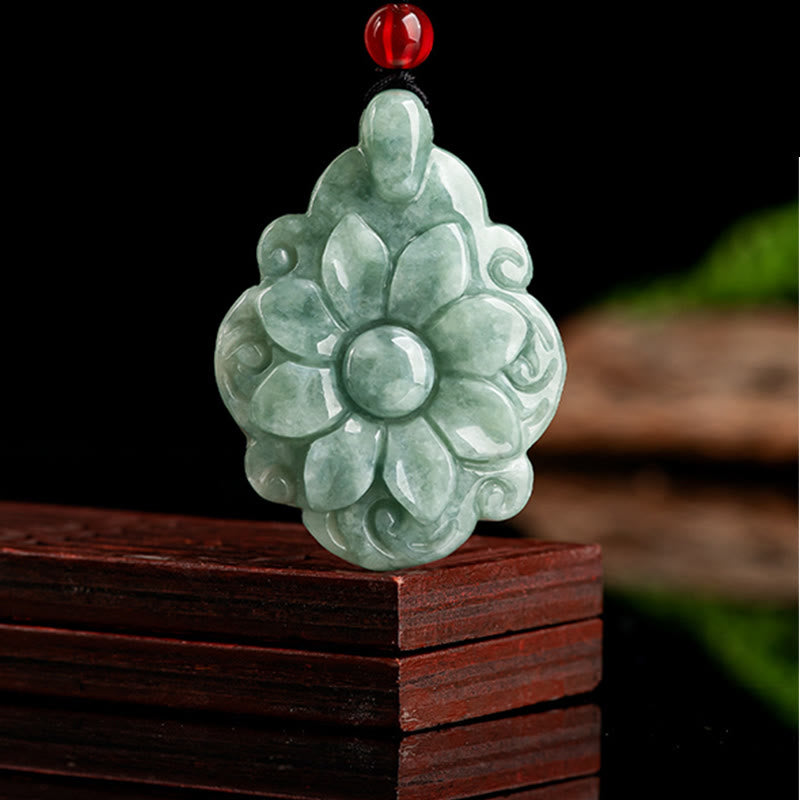 Buddha Stones Natürliche Jade Kalanchoe blossfeldiana Blumenmuster Glück Halskette Anhänger