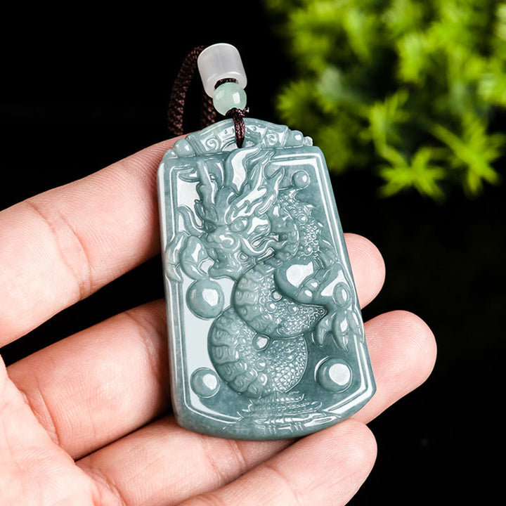 Buddha Stones, Jahr des Drachen, chinesisches Sternzeichen, Drache reist um die Welt, Jade-Stärke-Halsketten-Anhänger
